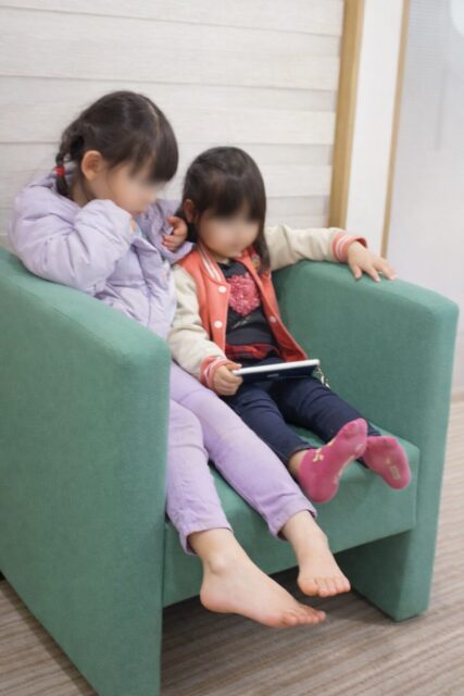 アクル整骨院 | 交通事故治療/町田市金森在住/40歳女性/会社員/治療期間約６か月 - みやかわまりえ　娘二人